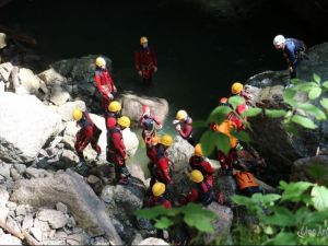 UA250802 canyoing 08.JPG